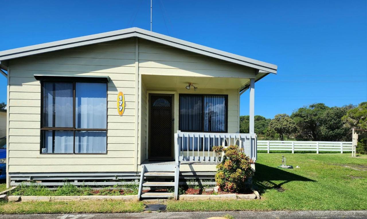 Surfrider Caravan Park Hotel Shellharbour Exterior foto